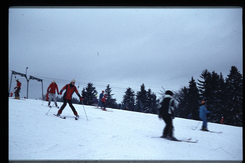 02.Engelmar dec 1977 Brigitte,Marion.JPG